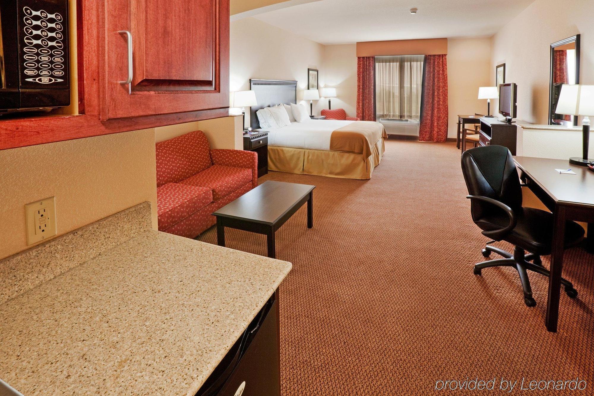 Holiday Inn Express Hotel And Suites Altus, An Ihg Hotel Room photo